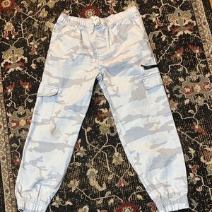 Wonder Nation Kids Camouflage Joggers - Gray and White